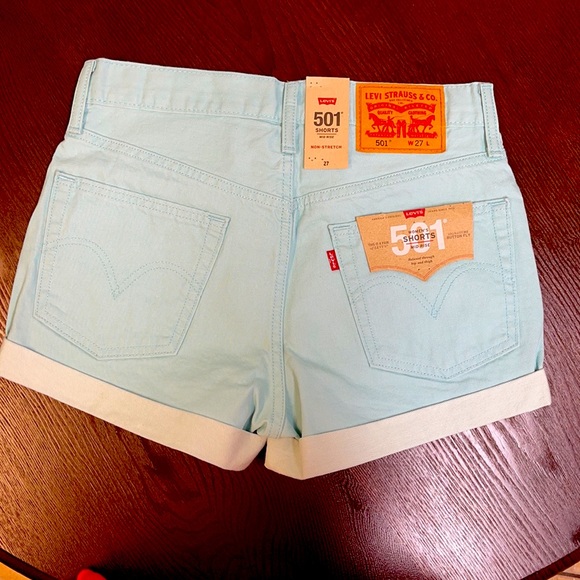NEW - WOMEN’S SHORTS - Picture 2 of 4